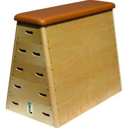 PYRAMID WOODEN VAULTING BOX WITH ROLLERS140 X 75/40 X 110 CM