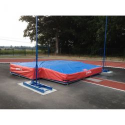 WEATHER COVER FOR POLE VAULT LANDING SYSTEM