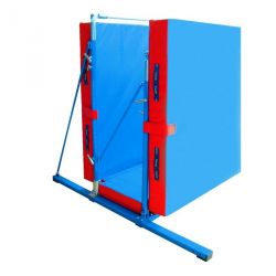 FREE-STANDING UNEVEN BARS WITH ROLLERS AND MATTRESS